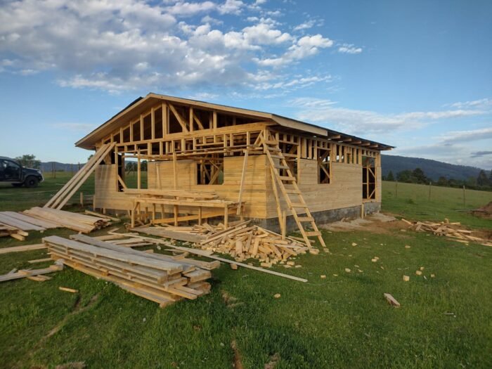 Casa Estilo Dos Aguas 80 m²
